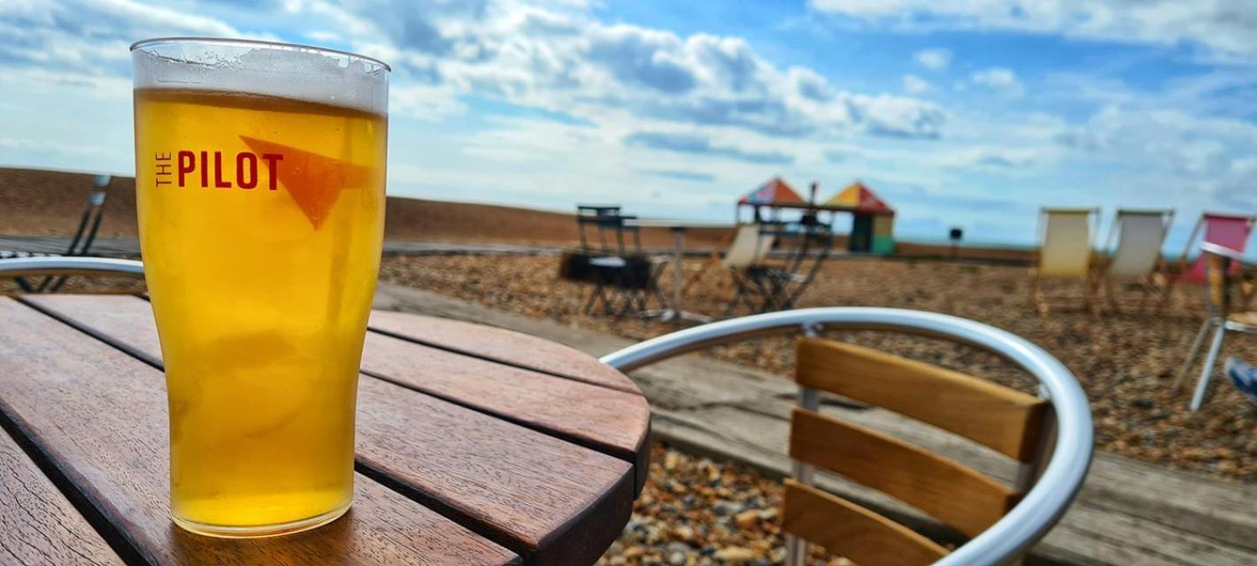 Modern Double Room With En-Suite, Parking & Fast Wifi - Close To Beach Sandgate Buitenkant foto
